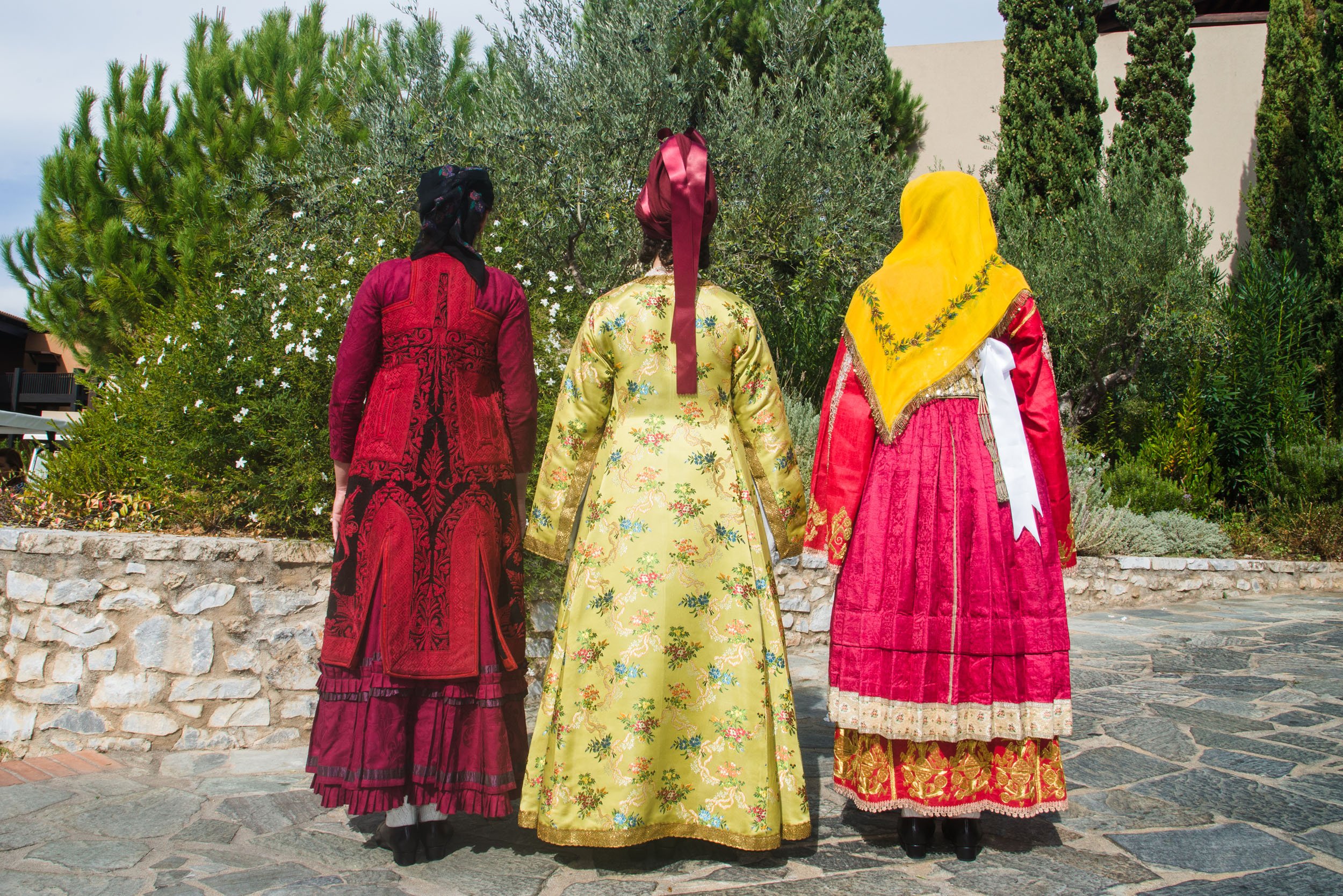 Cultural Weekend - Under the spell of Greek costumes